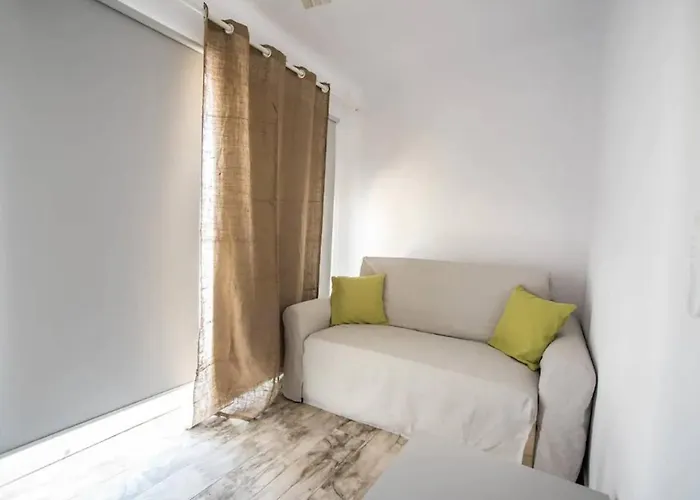 Refreshing Bright Near The Vila