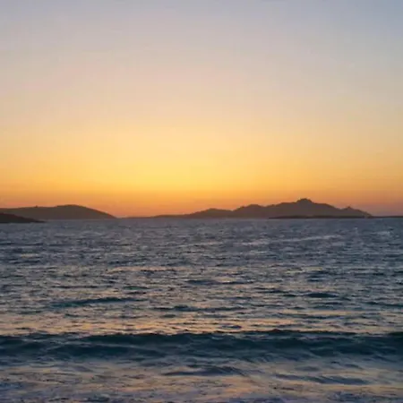 Refreshing Bright Near The 빌라