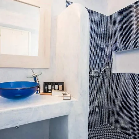 Refreshing Bright Near The