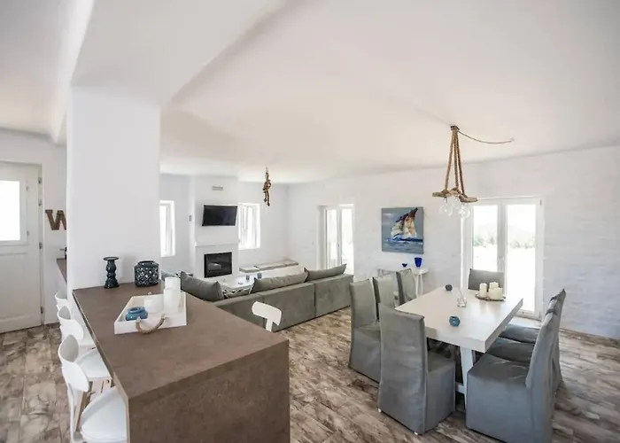 Villa Refreshing Bright Near The